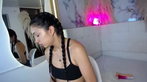 ariana_toro online show from December 2025 11:41:01 AM