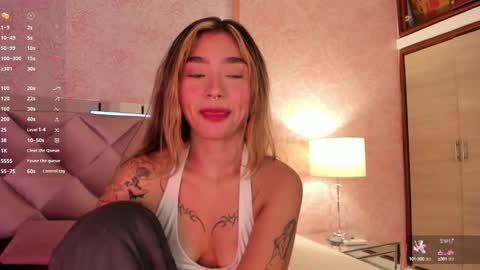 Ari online show from October 2025 03:25:02 AM