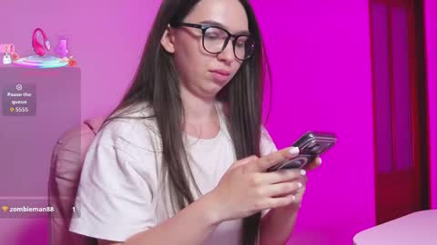 Snapshot of arianahot777 chatting on May 2026 11:31:02 PM arianahot777 online show from May 2026 11:31:02 PM