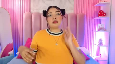 Snapshot of arianarougee chatting on May 2026 11:27:02 AM ArianaRougee online show from May 2026 11:27:02 AM