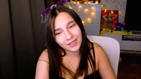 Snapshot of arianna_grend chatting on October 2025 01:58:01 PM Arianna online show from October 2025 01:58:01 PM