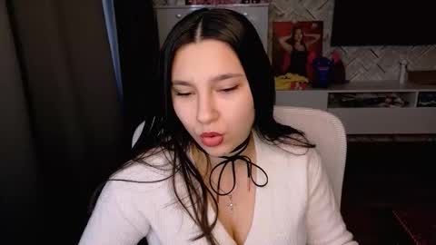 Snapshot of arianna_grend chatting on December 2025 10:44:02 AM Arianna online show from December 2025 10:44:02 AM