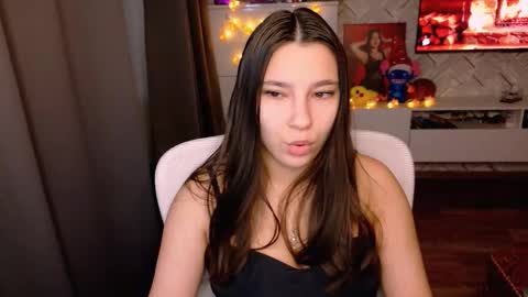 Snapshot of arianna_grend chatting on January 2026 01:26:02 PM Arianna online show from January 2026 01:26:02 PM