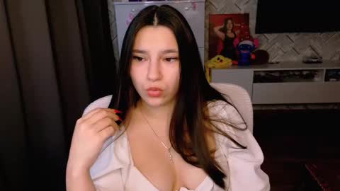 Snapshot of arianna_grend chatting on January 2026 11:04:01 AM Arianna online show from January 2026 11:04:01 AM
