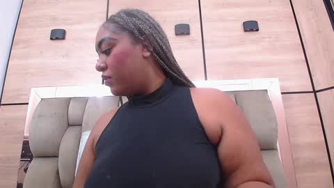 arianna pearl online show from December 2024 12:45:02 PM