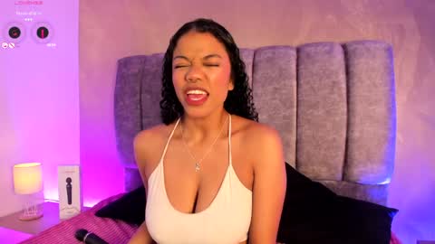 arianna_roxe_ online show from June 2026 05:45:02 AM