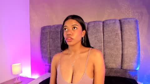arianna_roxe_ online show from June 2026 09:23:01 AM