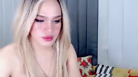 Snapshot of arianne_xoxo777 chatting on March 2025 07:02:01 PM ARIANNE CUMS online show from March 2025 07:02:01 PM