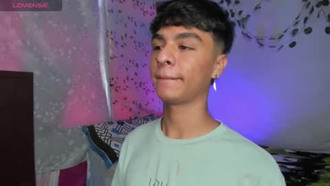 ariel_adan online show from February 2026 05:30:02 PM