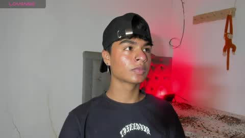 ariel_adan online show from April 2026 02:20:01 AM