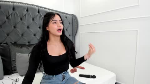 Ariel online show from January 2025 04:37:02 PM