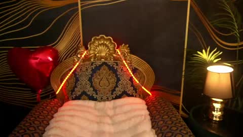 Ariel online show from March 2025 11:24:02 PM