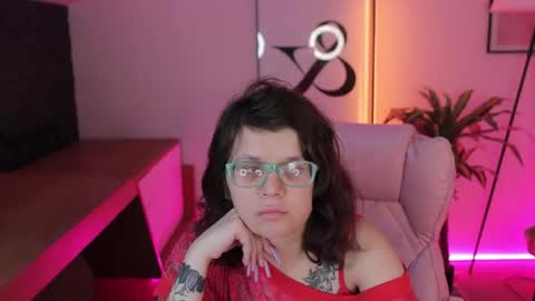 Snapshot of ariell_mini chatting on May 2026 12:22:02 PM Ariell Mini online show from May 2026 12:22:02 PM