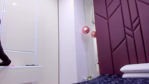 AriellaBlonde online show from March 2026 09:51:01 PM