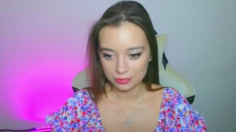 Ariel online show from October 2025 04:15:02 PM