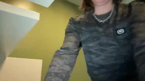 ariel  colin when hes here online show from January 2026 01:49:01 PM