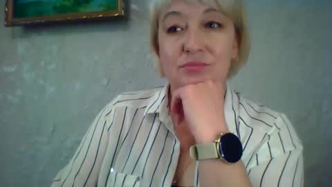 ArielXLoveresss online show from June 2026 11:24:02 AM