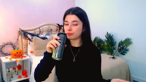 Ari online show from November 2025 01:10:02 PM