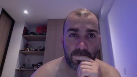 aristi11 online show from January 2025 03:25:02 AM