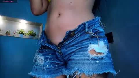 Ari  online show from February 2026 12:27:01 PM