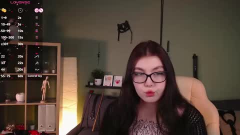 Snapshot of arizonaa_muse chatting on March 2025 12:31:02 AM Astrid online show from March 2025 12:31:02 AM