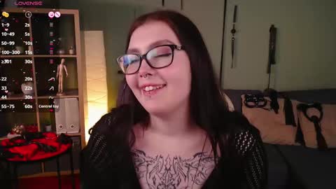 Snapshot of arizonaa_muse chatting on March 2025 03:32:02 AM Astrid online show from March 2025 03:32:02 AM