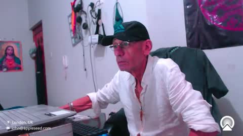 armaduradeacero online show from October 2025 10:03:01 AM