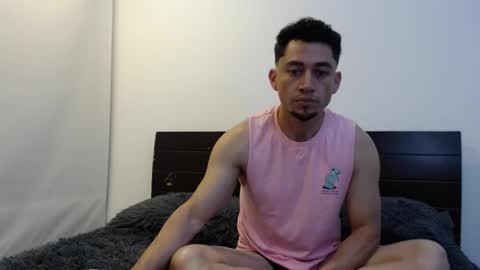 Snapshot of armand_05 chatting on January 2025 01:37:02 AM Armand online show from January 2025 01:37:02 AM