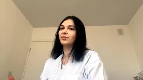 Sofia online show from October 2025 01:25:02 PM