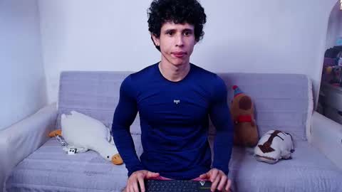 arnold black online show from March 2025 07:42:02 PM