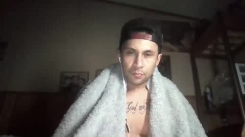 Snapshot of aroddriguezz2020 chatting on January 2025 01:00:02 PM aroddriguezz2020 online show from January 2025 01:00:02 PM