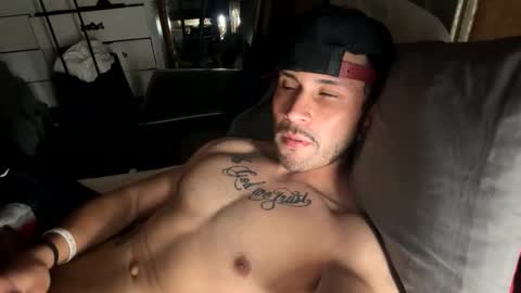 Snapshot of aroddriguezz2020 chatting on November 2025 01:48:01 PM aroddriguezz2020 online show from November 2025 01:48:01 PM