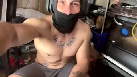 Snapshot of aroddriguezz2020 chatting on January 2026 11:36:01 AM aroddriguezz2020 online show from January 2026 11:36:01 AM