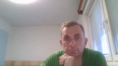 aromannn online show from November 2025 02:19:01 PM