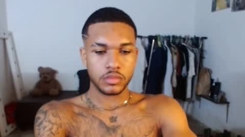 Snapshot of aron_7 chatting on January 2025 03:15:02 AM aron_7 online show from January 2025 03:15:02 AM