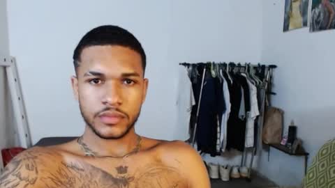 Snapshot of aron_7 chatting on January 2025 06:45:01 AM aron_7 online show from January 2025 06:45:01 AM