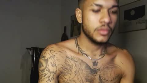 Snapshot of aron_7 chatting on February 2025 05:40:01 AM aron_7 online show from February 2025 05:40:01 AM