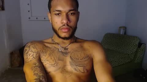 Snapshot of aron_7 chatting on March 2025 04:49:01 AM aron_7 online show from March 2025 04:49:01 AM