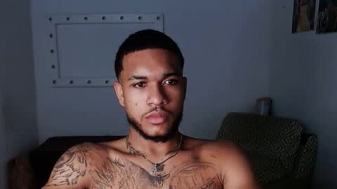 Snapshot of aron_7 chatting on March 2025 03:02:02 AM aron_7 online show from March 2025 03:02:02 AM