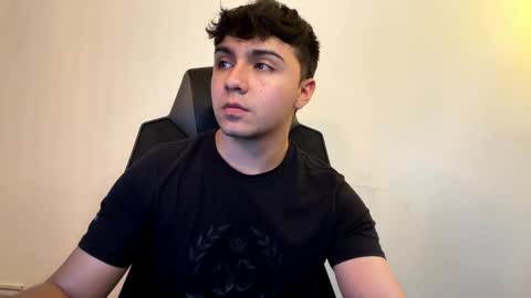 aron__cooper online show from April 2026 06:10:01 PM