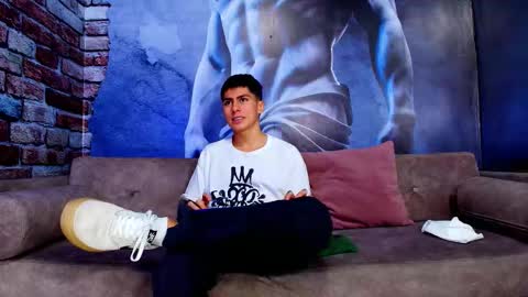 aron_pulse online show from March 2026 01:51:01 PM