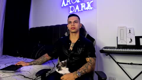 DarkMaster online show from January 2025 12:15:02 PM