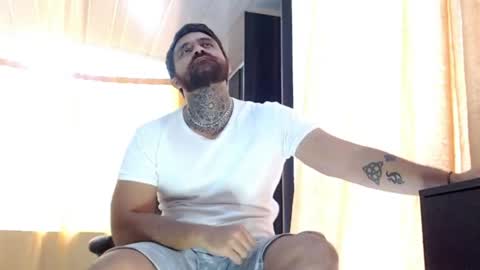 aronmiller online show from April 2026 02:15:01 PM