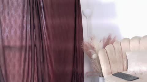   online show from April 2026 09:29:02 PM