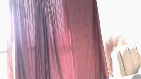 Snapshot of aroon_connor chatting on July 2026 09:52:01 PM online show from July 2026 09:52:01 PM