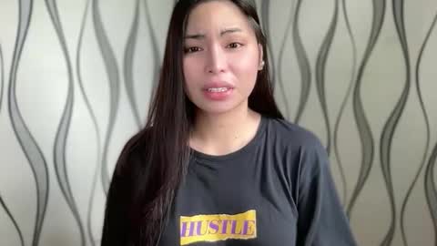 KATE MORE  online show from November 2025 03:41:01 AM