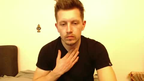 arromwilliam90 online show from February 2025 10:00:02 AM