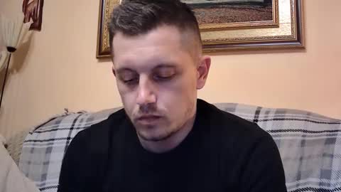 arromwilliam90 online show from April 2026 10:56:02 PM