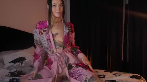 Snapshot of artegirlx chatting on February 2026 06:16:01 PM Maya online show from February 2026 06:16:01 PM