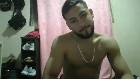 Snapshot of arthur1718 chatting on October 2025 03:06:01 AM arthur1718 online show from October 2025 03:06:01 AM